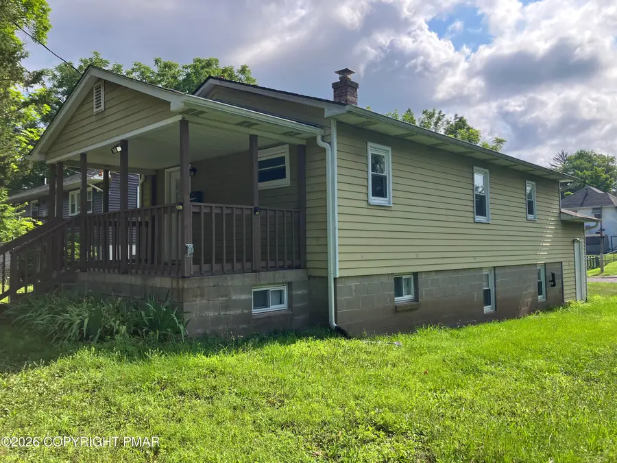 520 Oak Street, East Stroudsburg, PA 18301 - #2