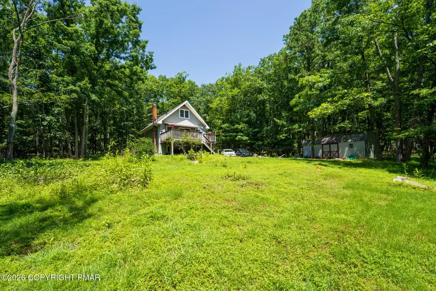 3196 Woodcrest Avenue, Effort, PA 18330 - #2
