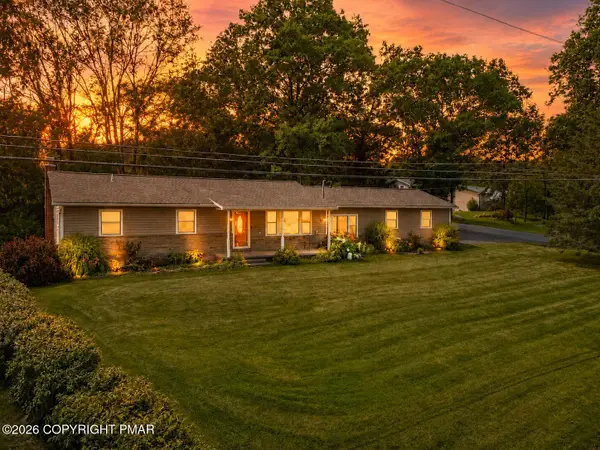 236 Shine Hill Road, Henryville, PA 18332