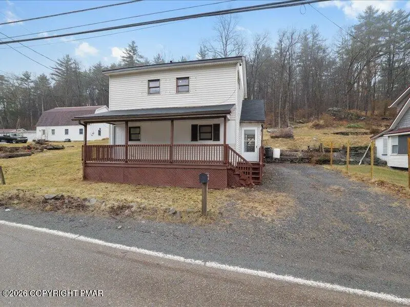 689 Main Road, Hunlock Creek, PA 18621 - #1