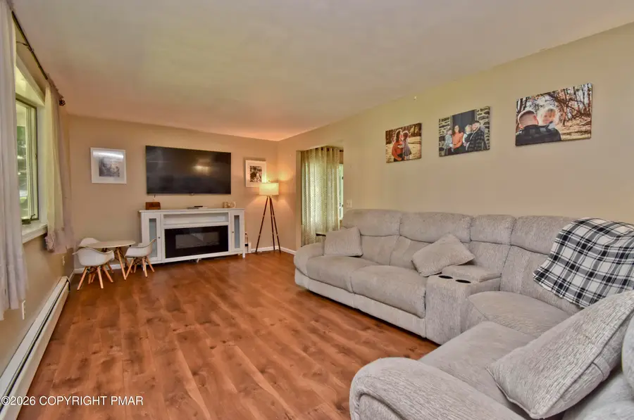 5 Gilliland Drive, East Stroudsburg, PA 18301 - #2