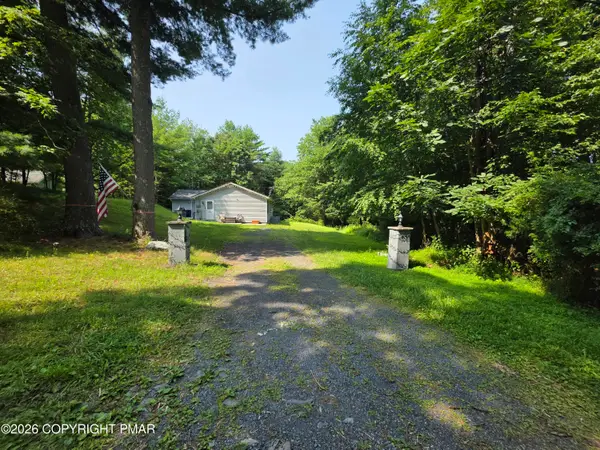 Address Withheld By Seller, Bushkill, PA 18324