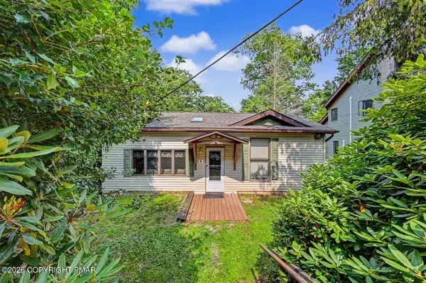 27 W Fern Street, Lake Harmony, PA 18624