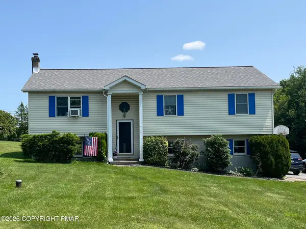 122 Corinne Court, Effort, PA 18330