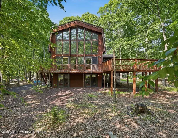 1409 Melrose Terrace, East Stroudsburg, PA 18301