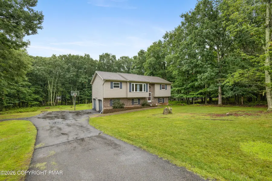 2210 S Rocky Mountain Drive, Effort, PA 18330 - #3
