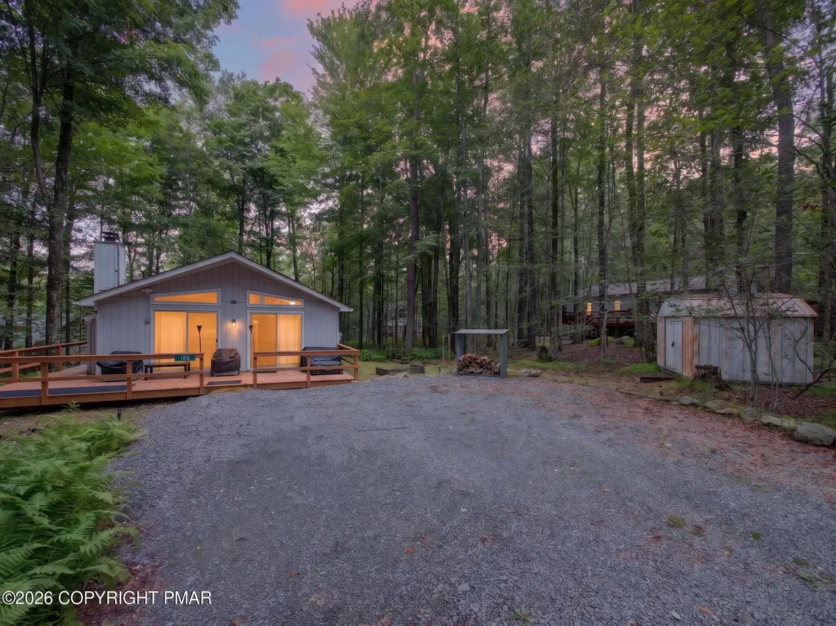 186 Wyomissing Drive, Pocono Lake, PA 18347 - #1