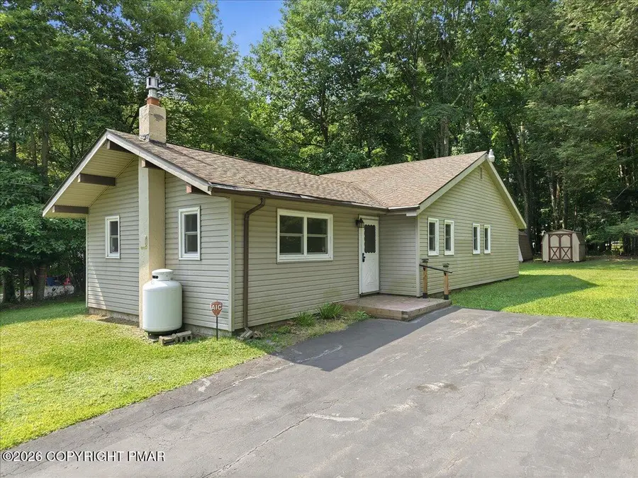 118 Wild Cherry Road, East Stroudsburg, PA 18301 - #2