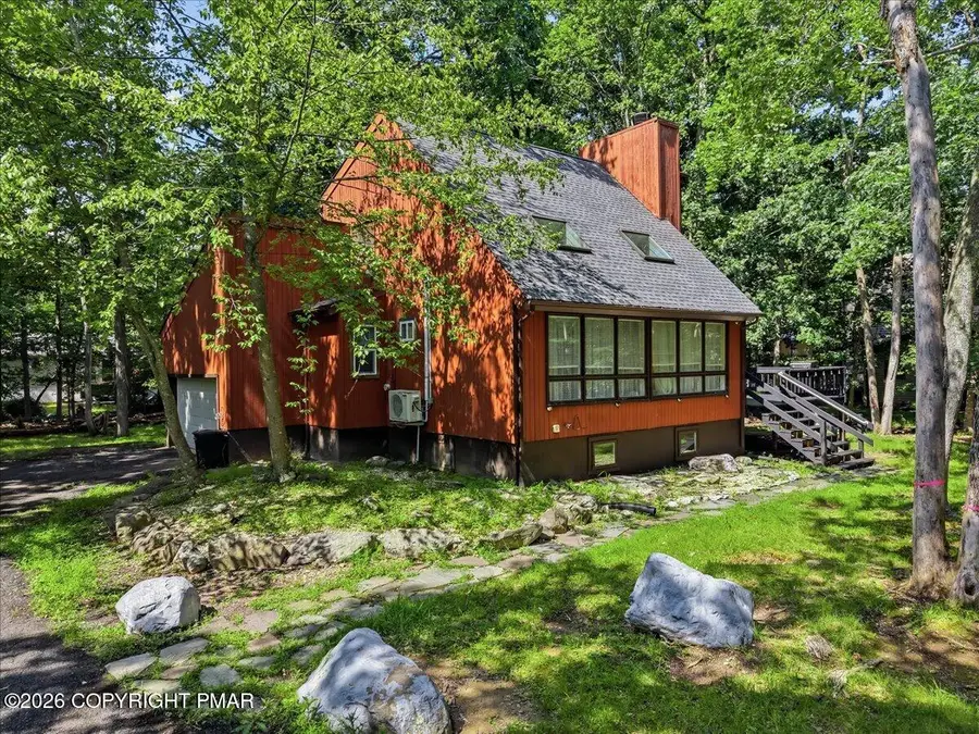 328 Fernwood Drive, East Stroudsburg, PA 18301 - #2
