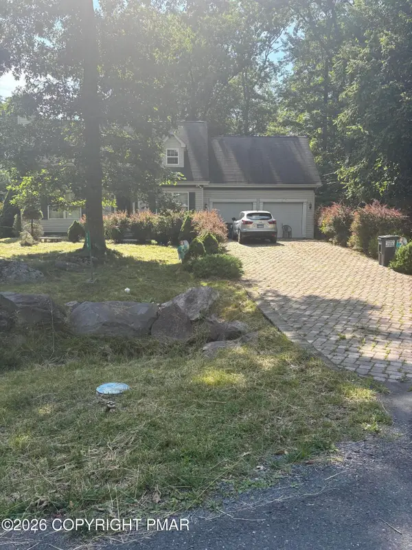 174 Pasquin Drive, East Stroudsburg, PA 18301