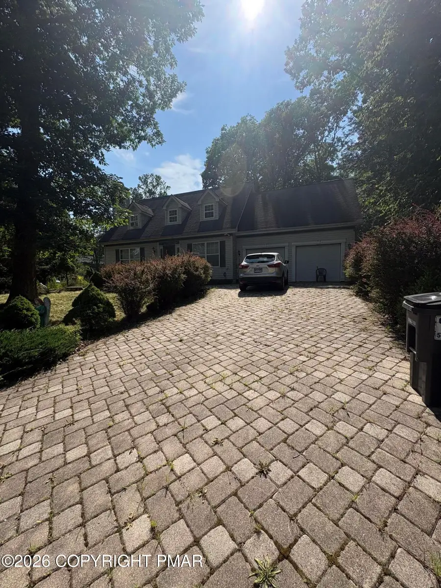 174 Pasquin Drive, East Stroudsburg, PA 18301 - #3