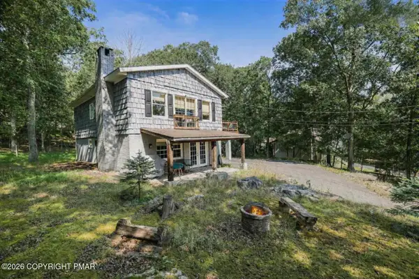 1093 Porter Drive, Bushkill, PA 18324