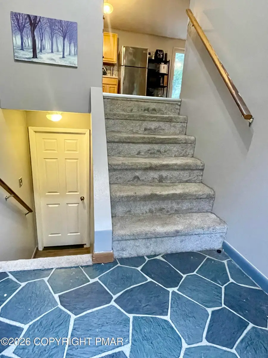 410 Skyline Drive, Blakeslee, PA 18610 - #2