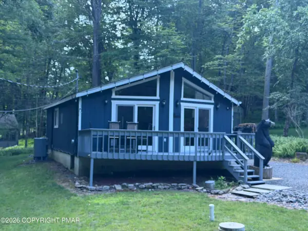 121 Ski Trail, Pocono Lake, PA 18347