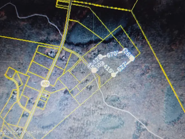 2 Howeytown Rd 2 Road, East Stroudsburg, PA 18302