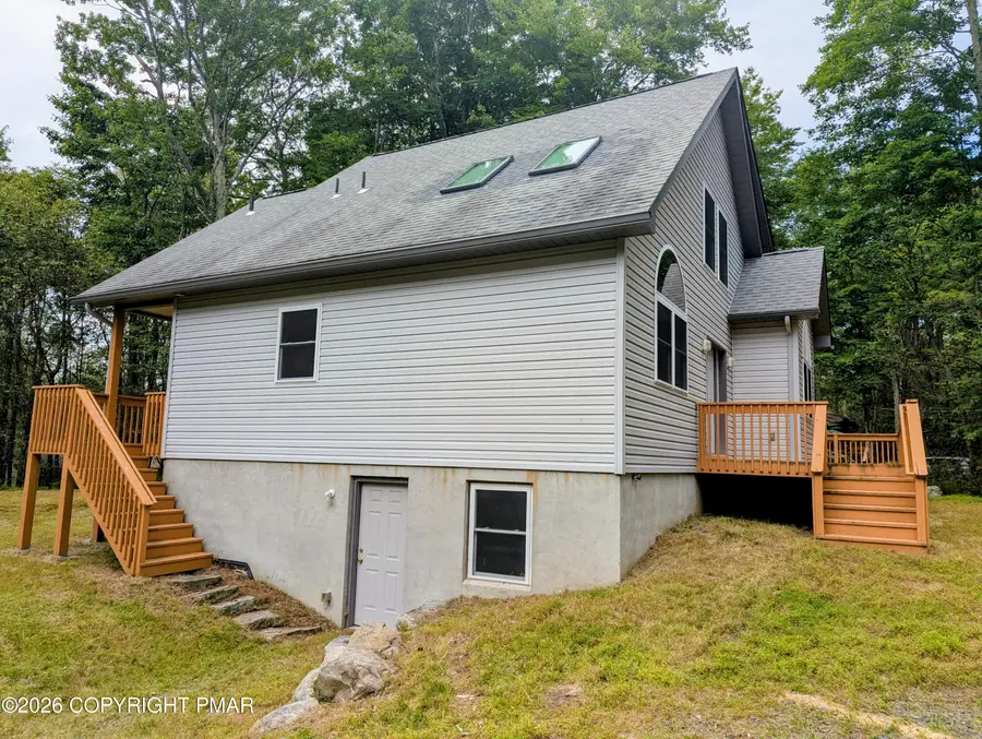 316 Packanack Drive, Clifton, PA 18424 - #3