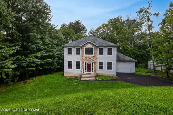 1208 Falls Road, Bushkill, PA 18324