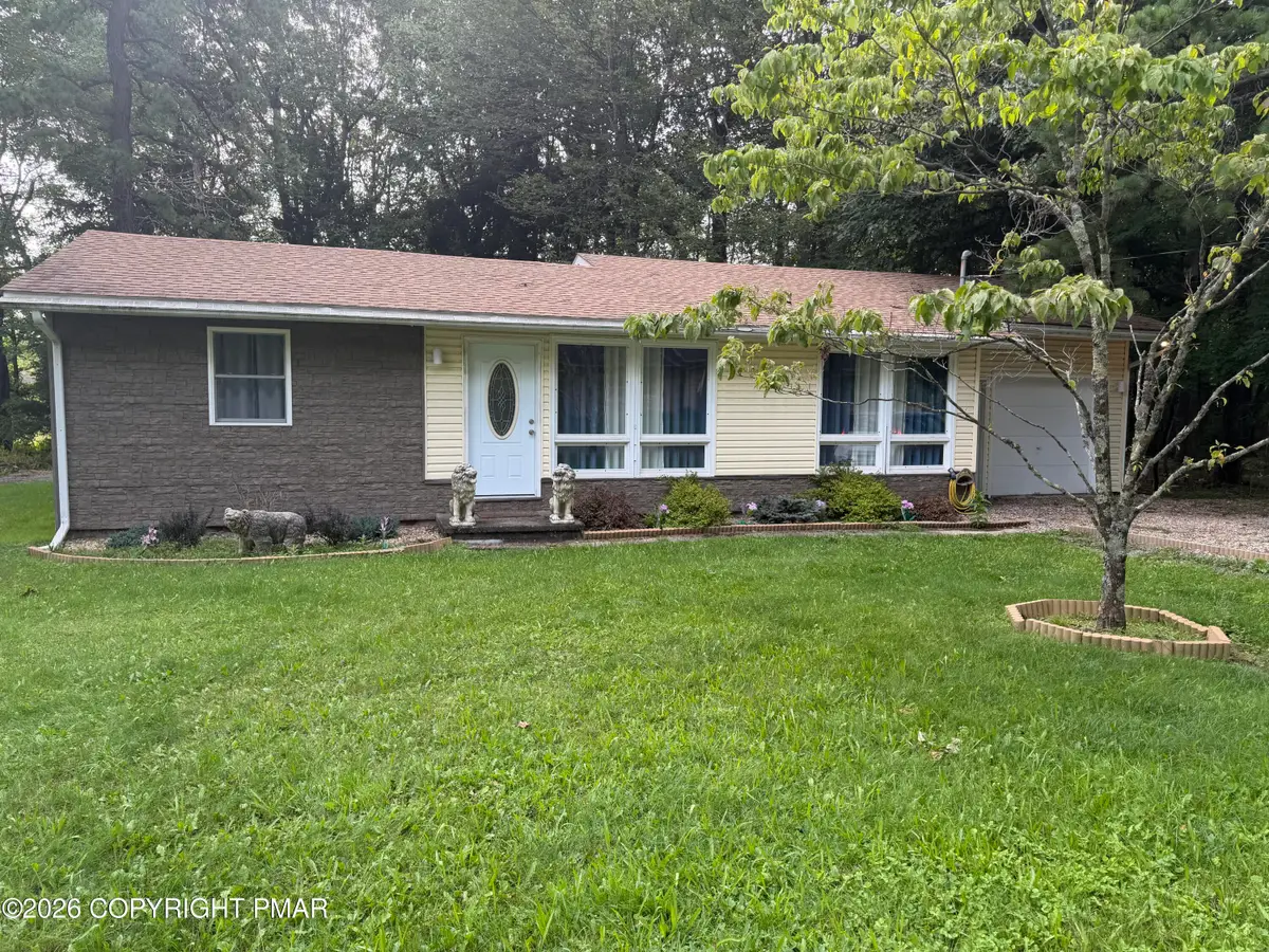 123 Stillwater Drive, Pocono Summit, PA 18346 - #1
