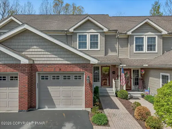 5 Cypress Court, East Stroudsburg, PA 18301