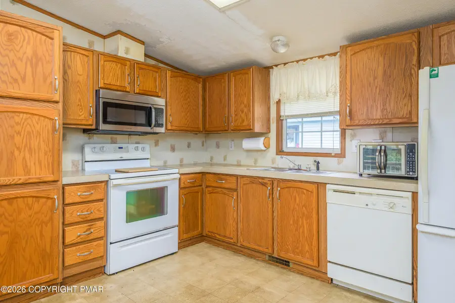 161 Buttonwood Court, East Stroudsburg, PA 18301 - #3