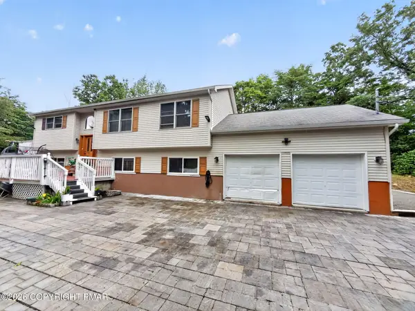1326 Hilltop Drive, Long Pond, PA 18334
