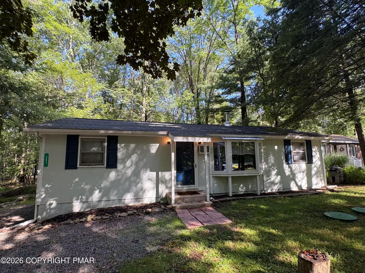 341 Owassa Drive, Pocono Lake, PA 18347 - #1