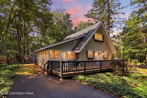 3307 Red Run Road, Pocono Summit, PA 18346
