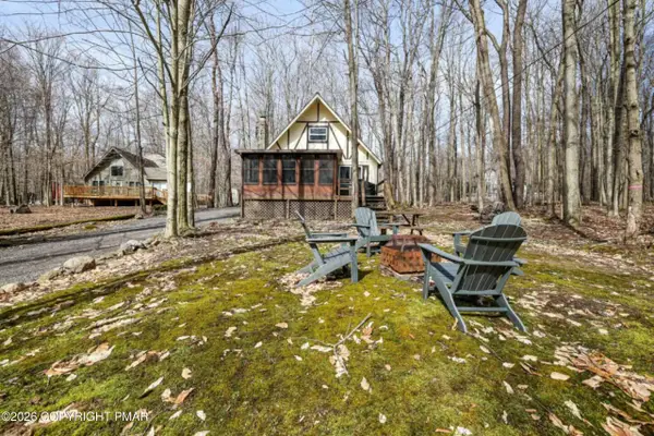 117 Outer Drive, Pocono Lake, PA 18347