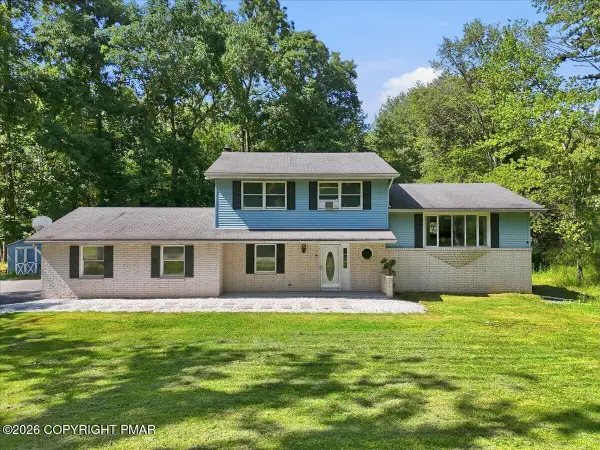 24 Tara Drive, East Stroudsburg, PA 18301