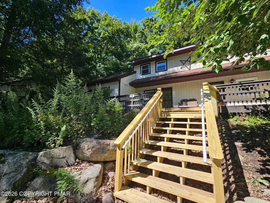 10 Villas Road, Mount Pocono, PA 18344 - #3