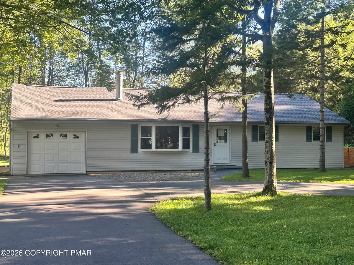 4107 Azalea Drive, Pocono Summit, PA 18346 - #1