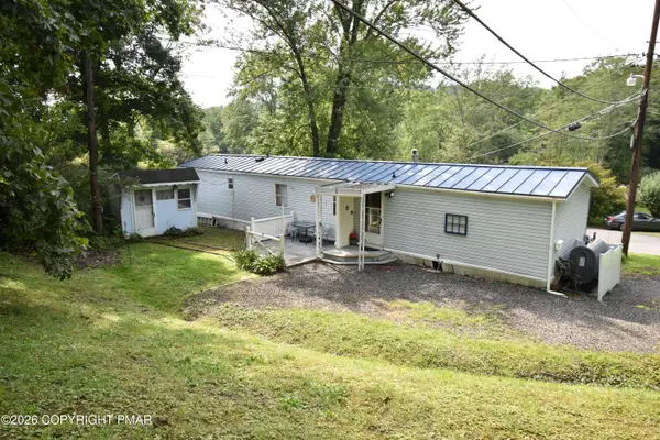 230 Baabe Lane, Stroudsburg, PA 18360