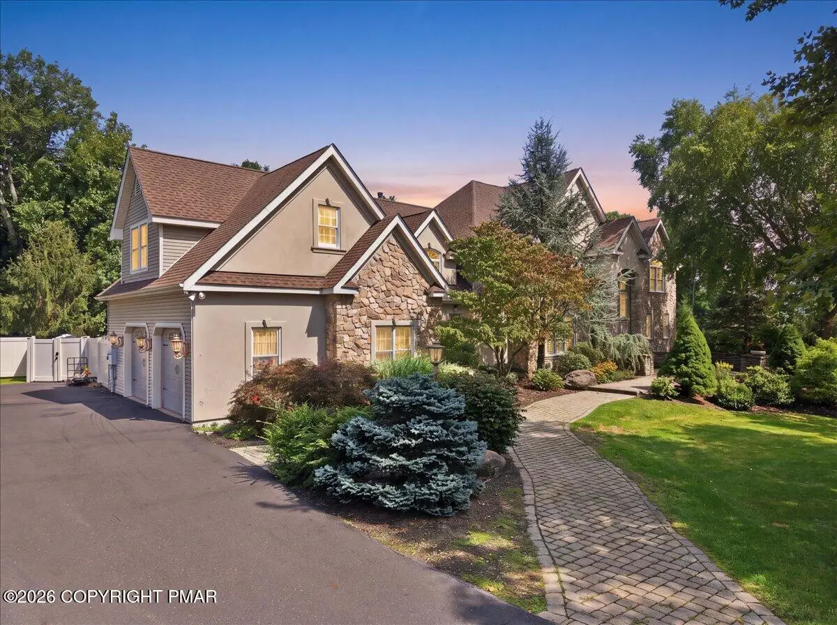 150 Kettle Ridge Drive, Stroudsburg, PA 18360 - #1
