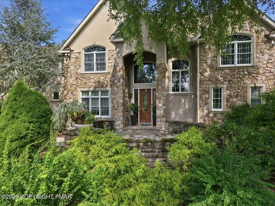 150 Kettle Ridge Drive, Stroudsburg, PA 18360 - #2