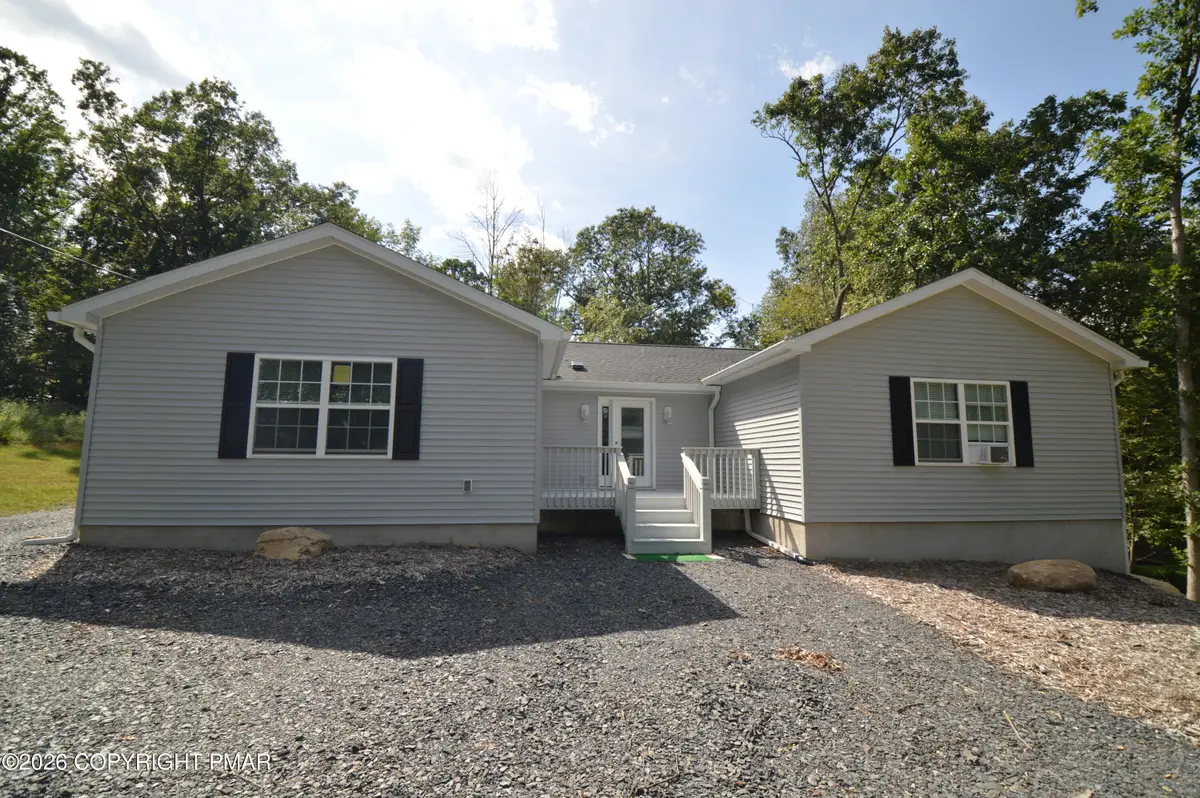 19 Sleepy Hollow Lane, East Stroudsburg, PA 18302 - #1