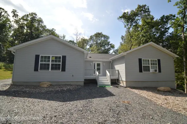 19 Sleepy Hollow Lane, East Stroudsburg, PA 18302