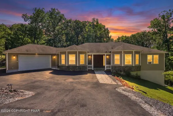 1007 Hampstead Road, Bushkill, PA 18324