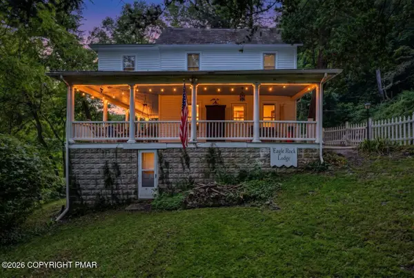 694 River Road, Shawnee On Delaware, PA 18356