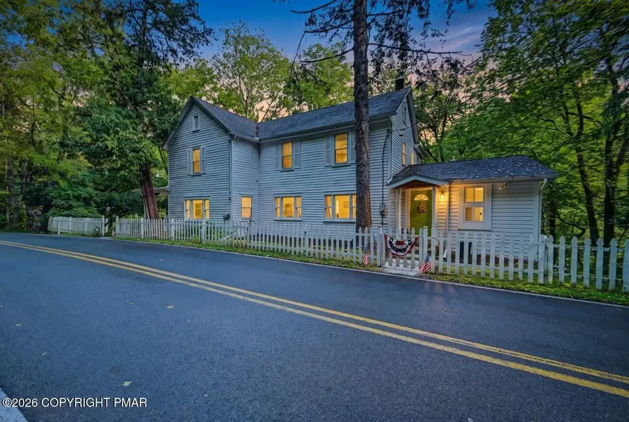 694 River Road, Shawnee On Delaware, PA 18356 - #2