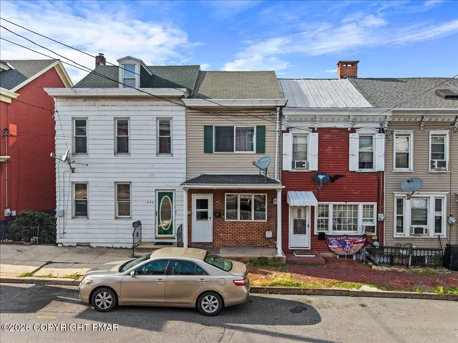 1628 W Market Street, Pottsville, PA 17901 - #2