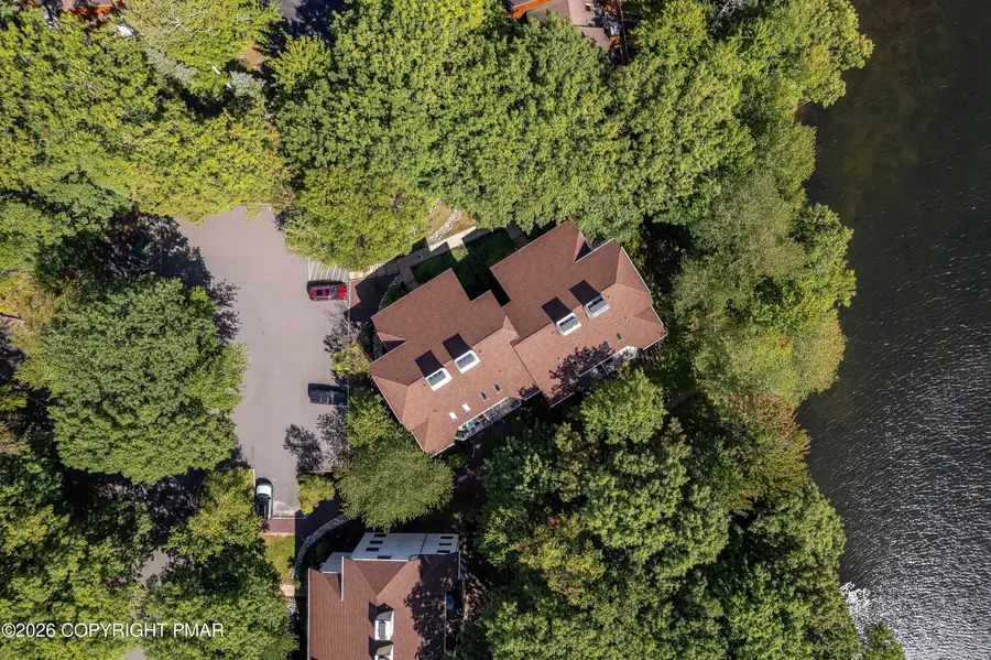 5 Midlake Drive, Lake Harmony, PA 18624 - #2