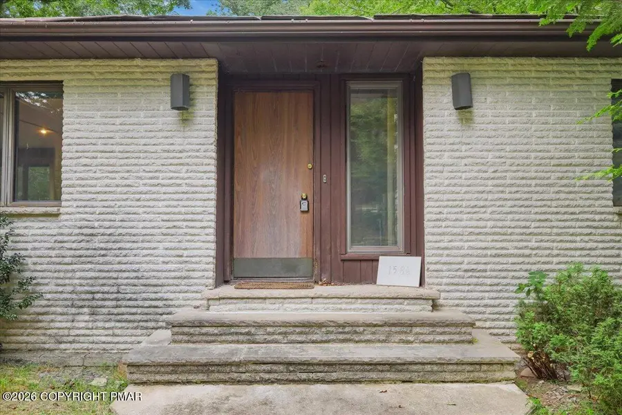 1586 Sullivan Trail, Tannersville, PA 18372 - #2
