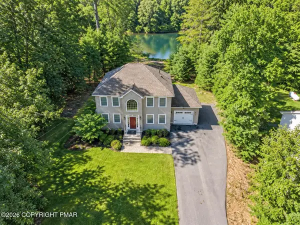 207 President Coolidge Place, Henryville, PA 18332