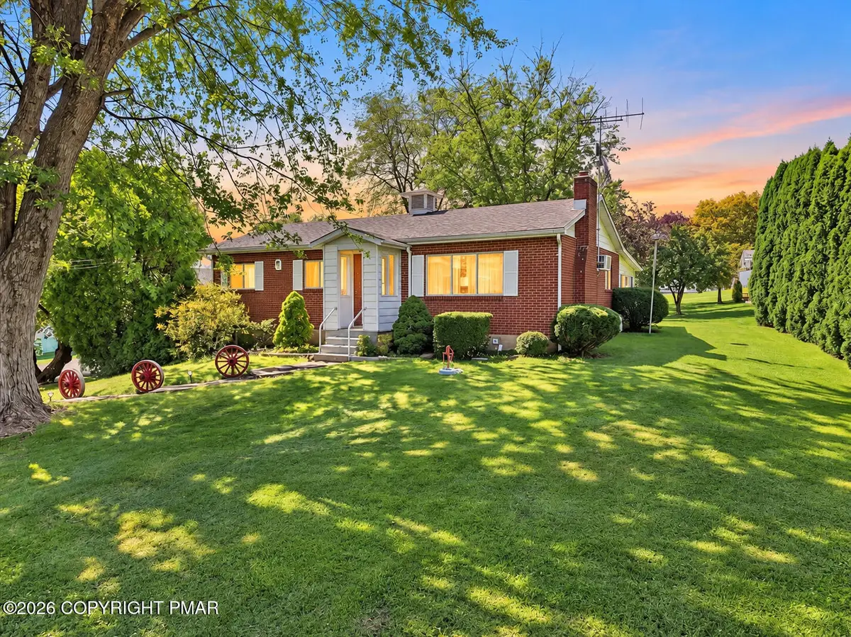 1235 Oakwood Drive, Bethlehem, PA 18017 - #1