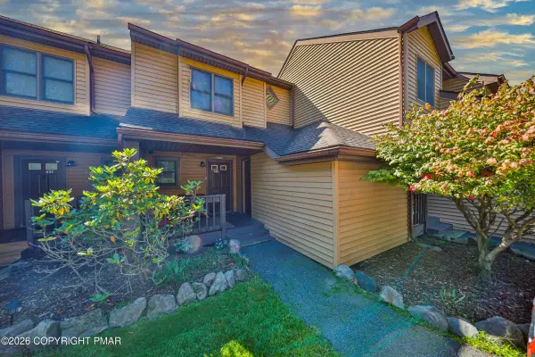 43 Sky View Circle, East Stroudsburg, PA 18302