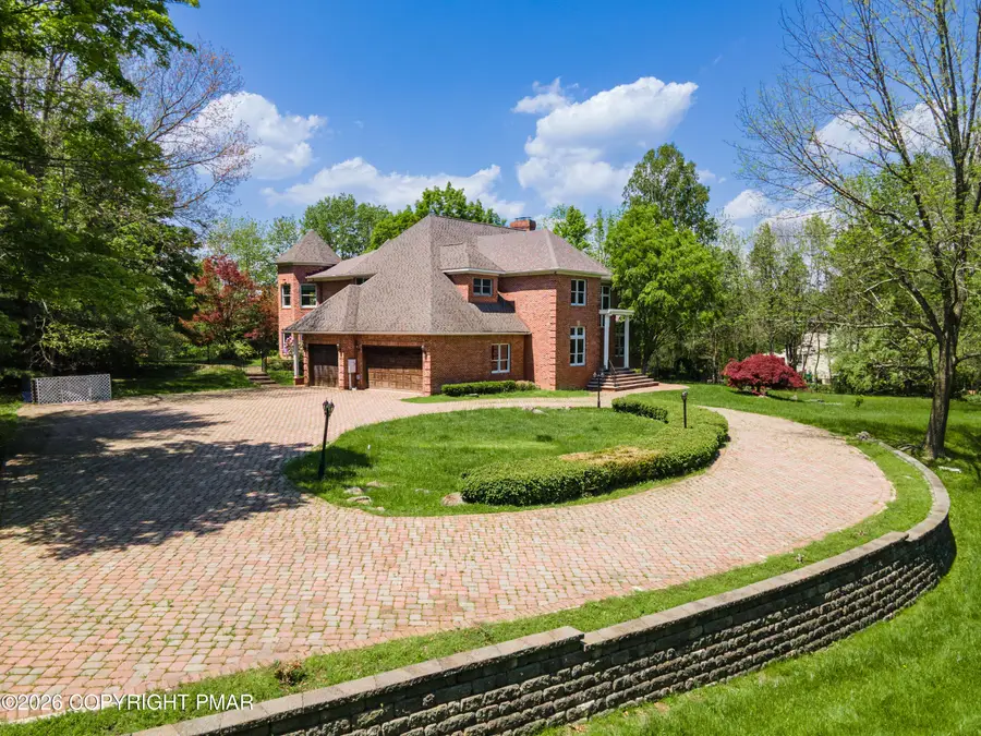 441 Hidden Lake Drive, East Stroudsburg, PA 18302 - #2