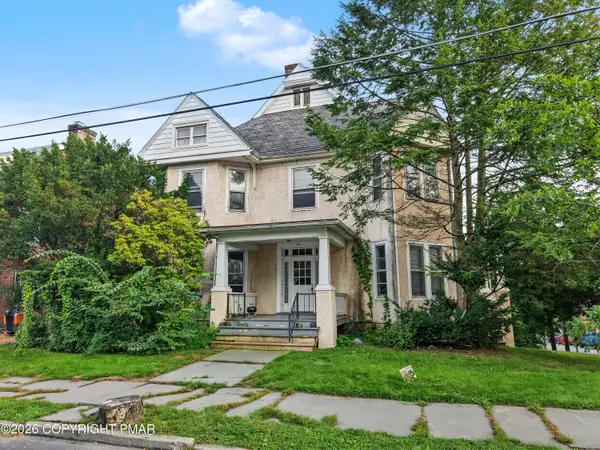 212 N 7th Street, Stroudsburg, PA 18360