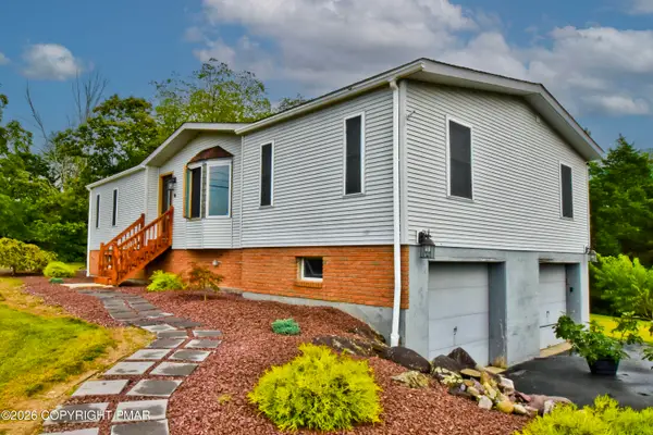 316 Poplar Valley Road W, Stroudsburg, PA 18360