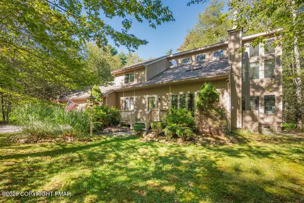 1162 Manor Hill Road, Pocono Pines, PA 18350