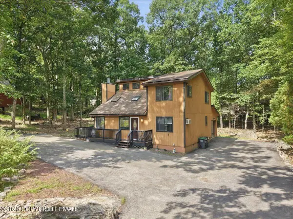 2318 Burntwood Drive, East Stroudsburg, PA 18301